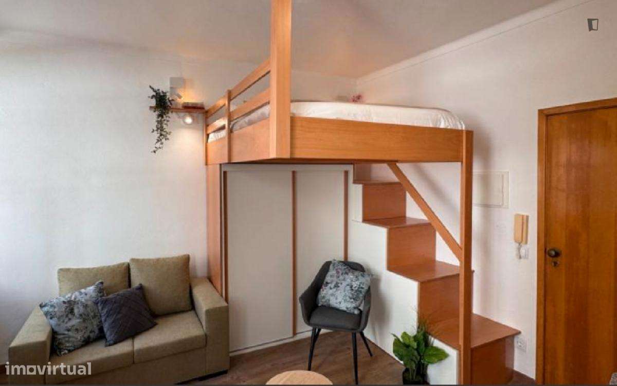 Estúdio - localizado em Coimbra - Grande imagem: 3/6