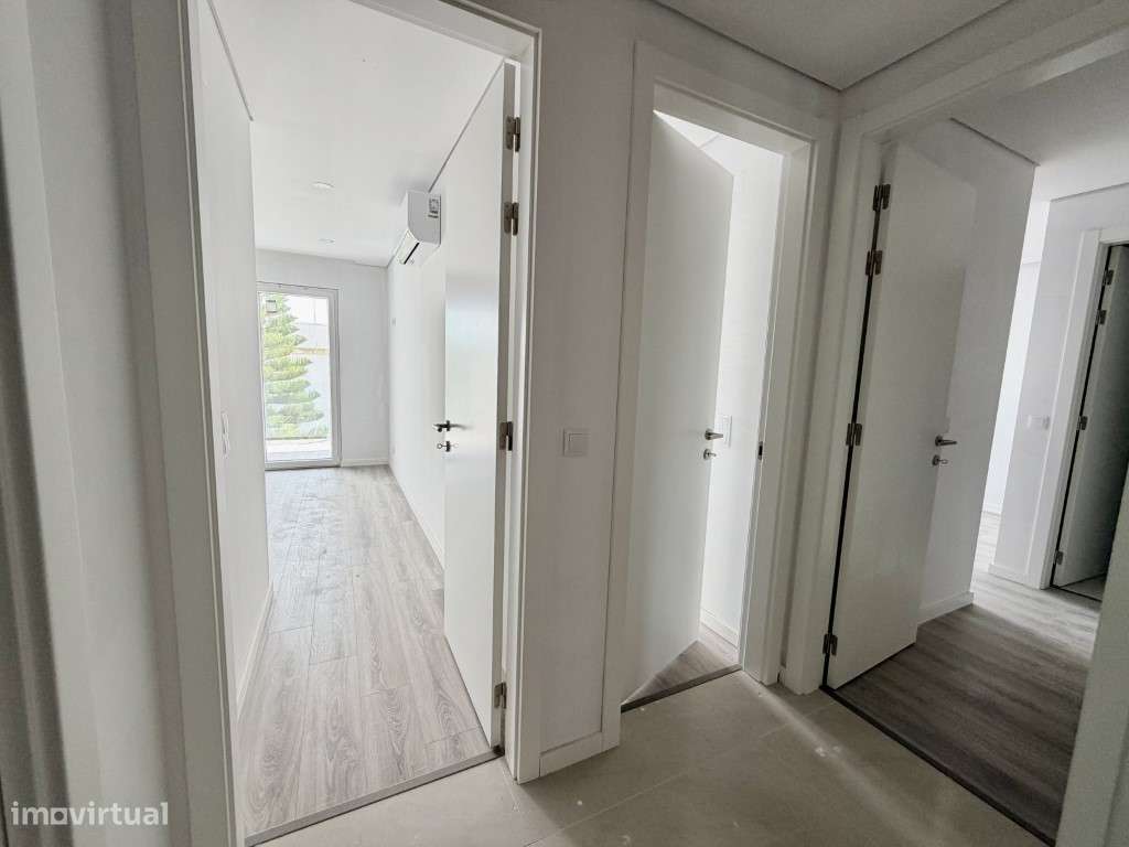 Apartamento Duplex T3 com Openspace de 73 m2 e Garagem-17