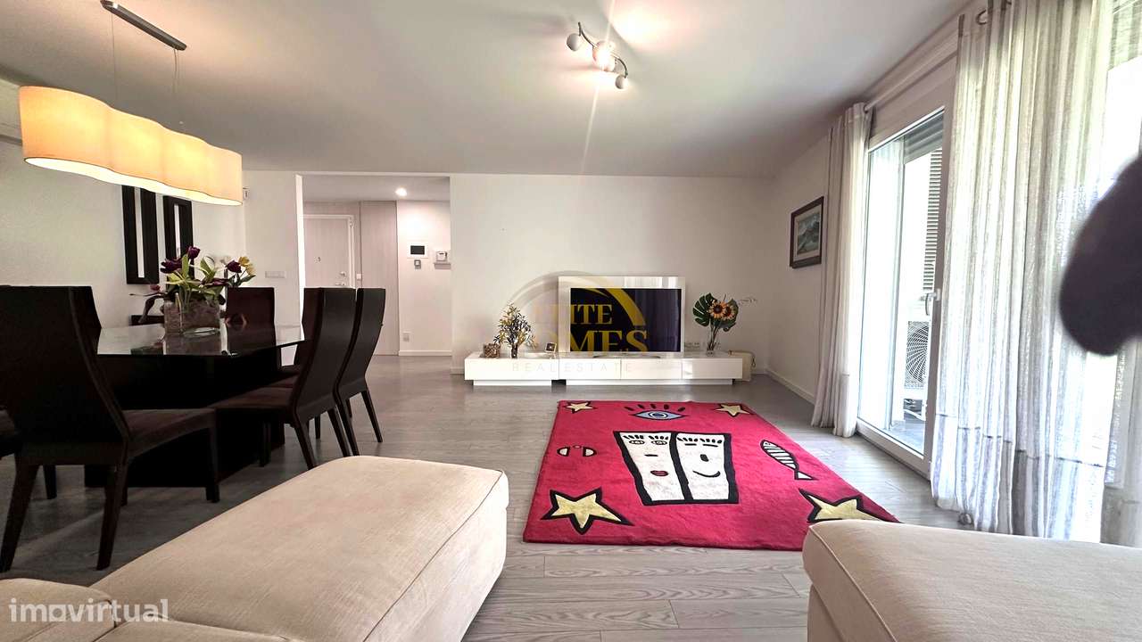 Apartamento T3 de Luxo em Paço de Arcos.-5