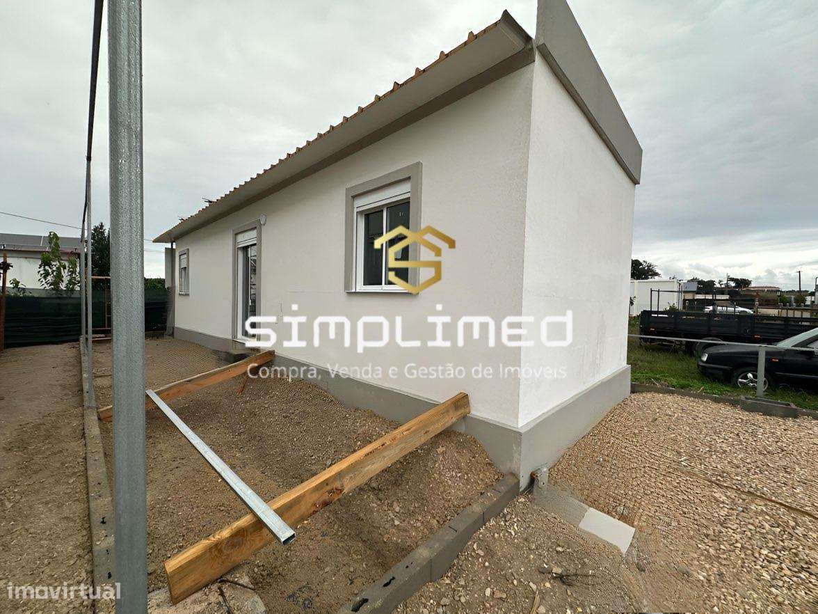 Moradia T2 Moderna em Estrutura Container - Grande imagem: 2/13