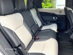 Land Rover Discovery V 2.0 P300 R-Dynamic SE - 13