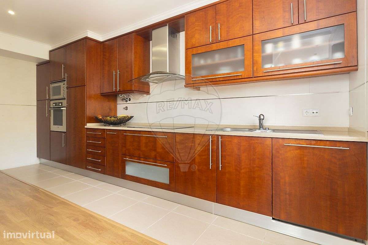 Apartamento T5 Para Venda