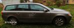 Volvo V70 D5 Momentum - 3