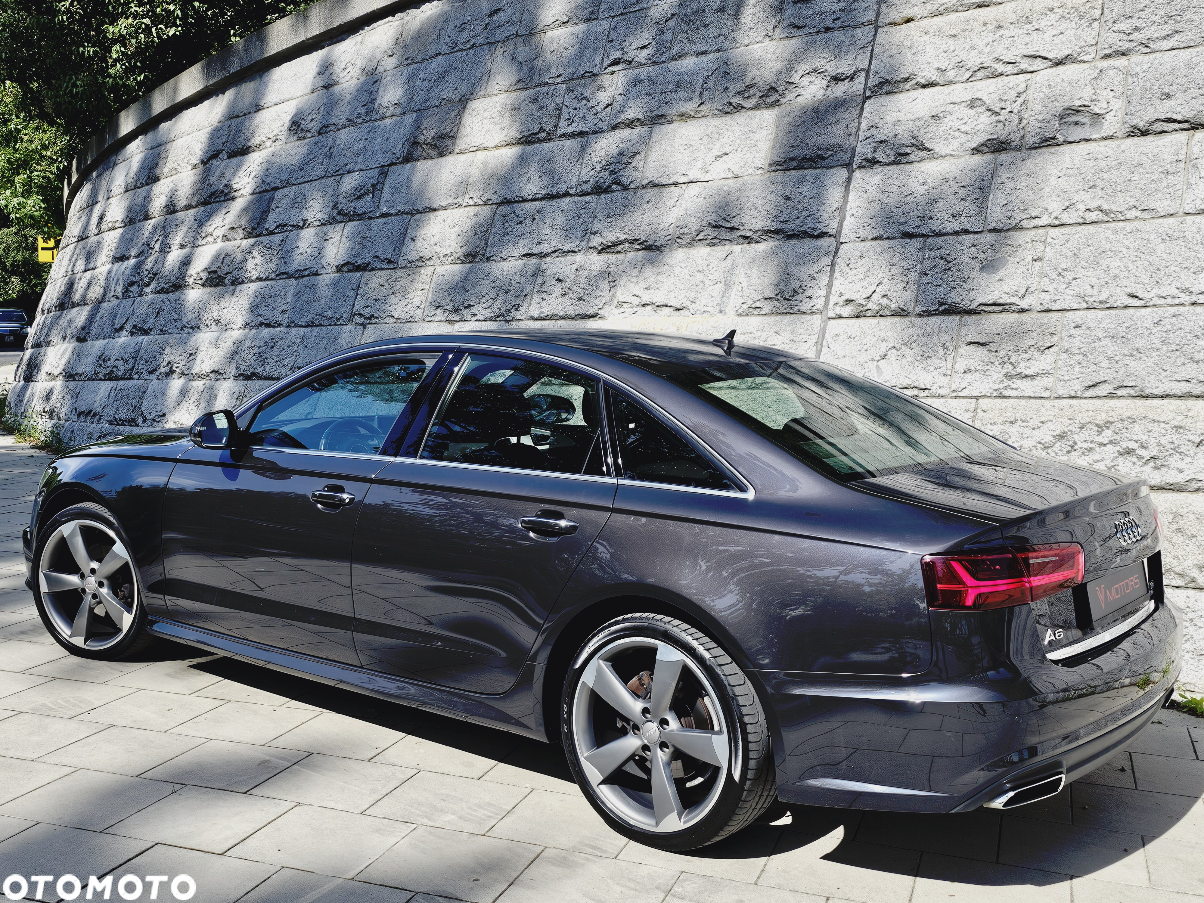 Audi A6 2.0 TDI ultra S tronic - 19