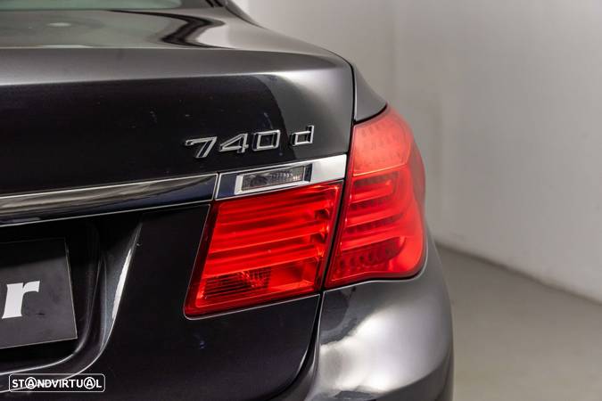 BMW 740 d - 26