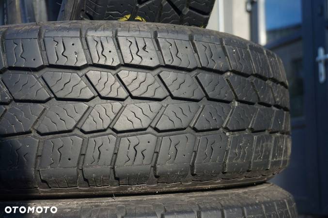 GOODYEAR CARGO ULTRAGRIP 215/65R16C 109T AL4530 - 6