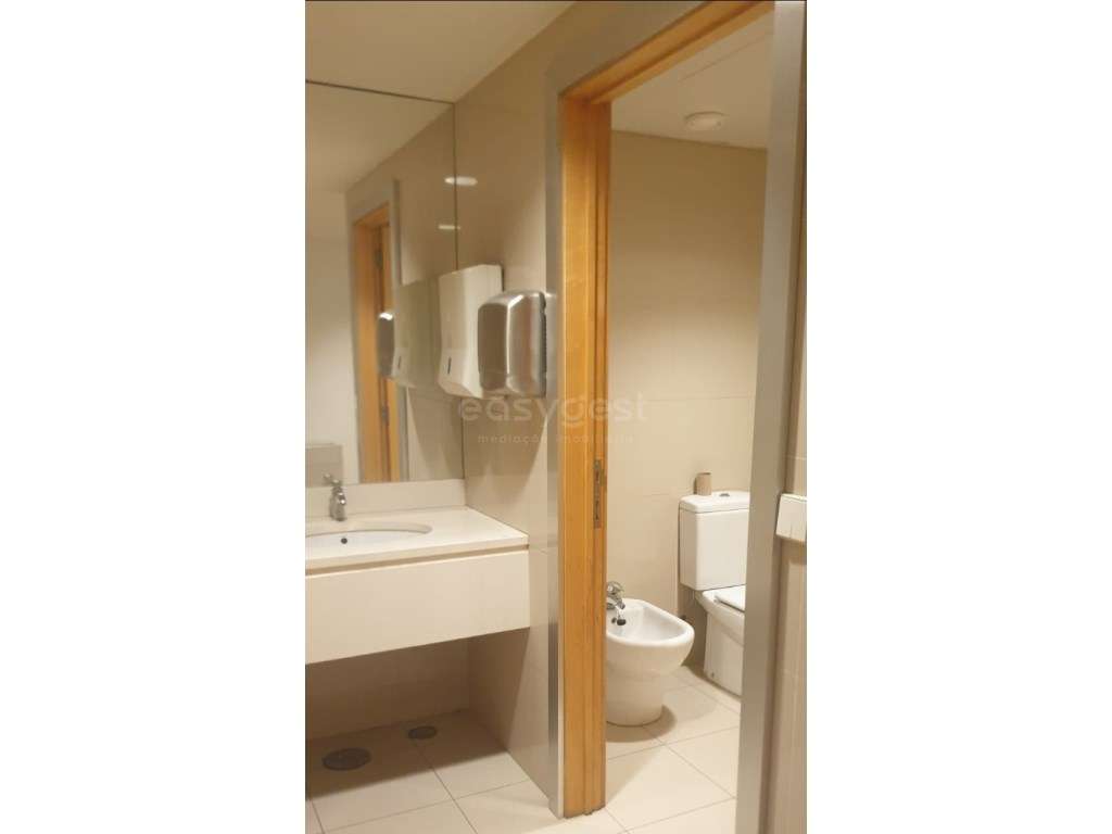 Descubra esta excelente oportunidade no centro de Beja! - Grande imagem: 4/27