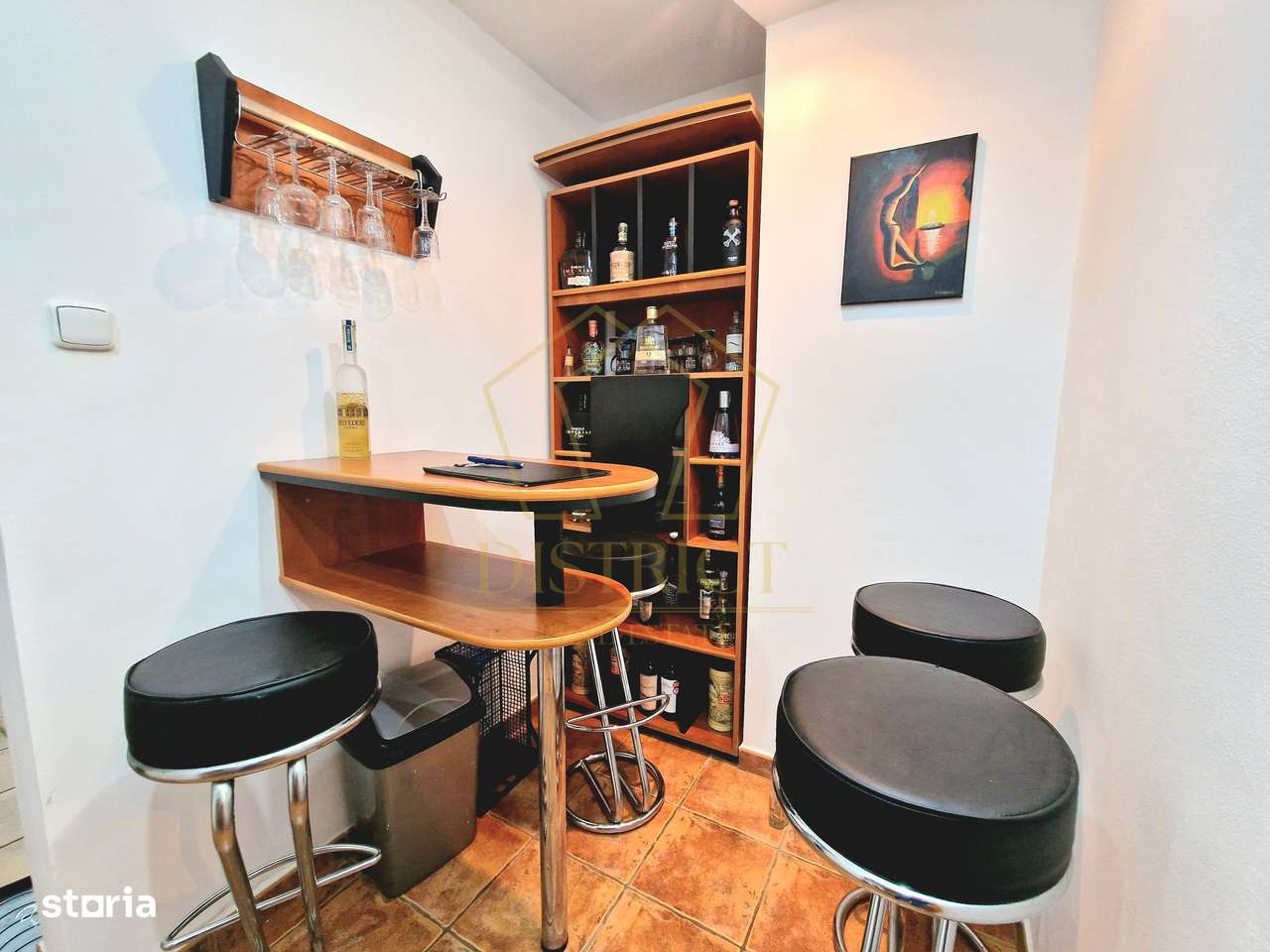 Apartament spatios cu 3 camere | Soarelui | Judetean - Imagine principală: 5/10