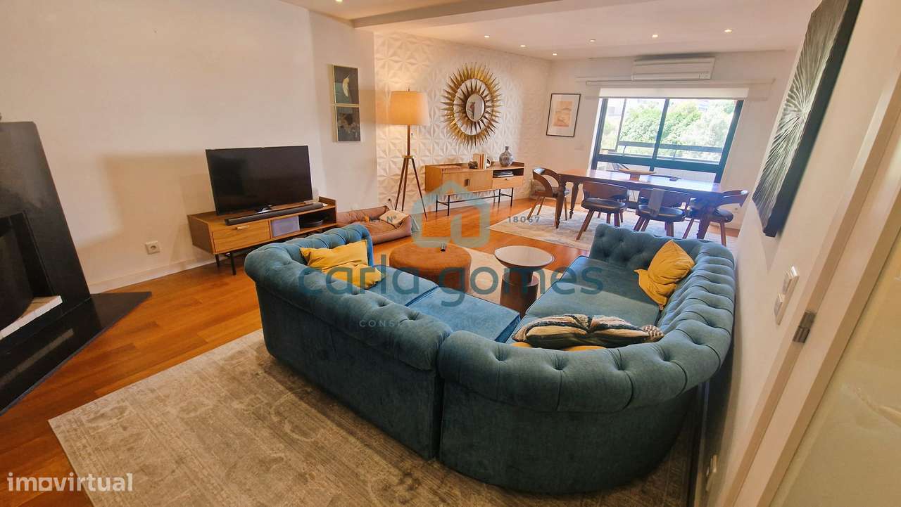 APARTAMENTO T3 C/ 2 SUITES L. GARAGEM ELEVADOR | MAFAMUDE, V. N. GAIA-0