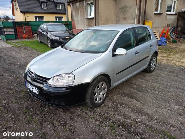 Volkswagen Golf V 1.6 FSI Comfortline - 4