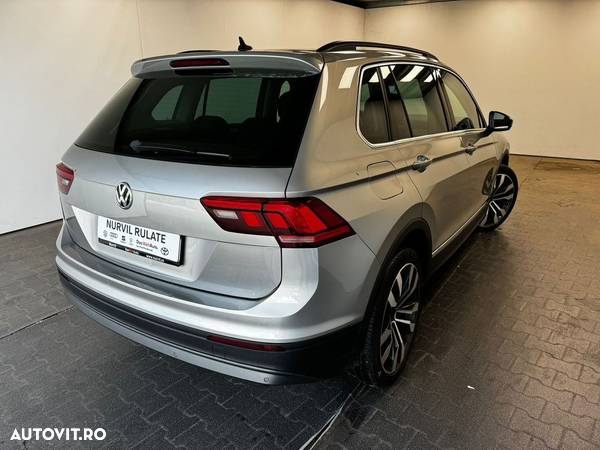 Volkswagen Tiguan 2.0 TDI 4Mot DSG Comfortline - 32