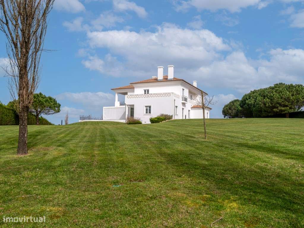 Moradia de luxo rodeada de natureza e tranquilidade - Grande imagem: 4/60