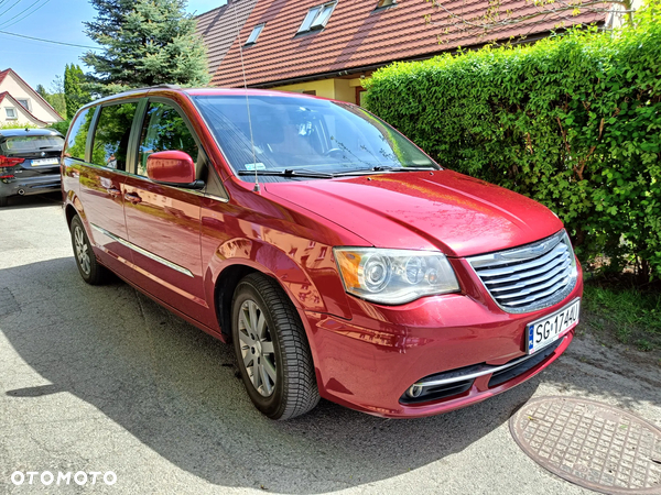 Chrysler Town & Country 3.6 Touring - 2