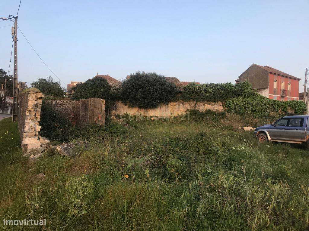 TERRENO URBANO 686m2 | VIABILIDADE CONSTRUÇÃO | 3 Moradias geminadas O - Grande imagem: 5/12