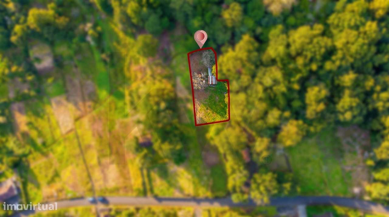 Terreno Rústico com 691m2 - Grande imagem: 2/17