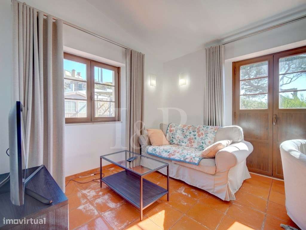 Moradia T2+3 com jardim e vista mar na Azóia, Sintra-18