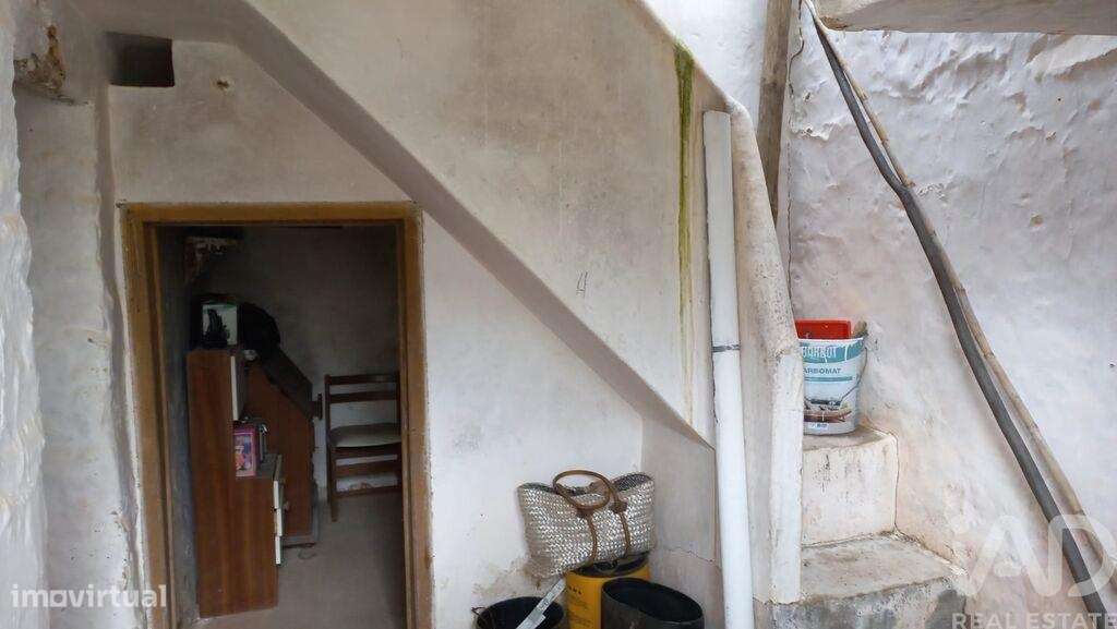 Casa / Villa T4 em Santa Bárbara de Nexe de 172,00 m2 - Grande imagem: 2/13