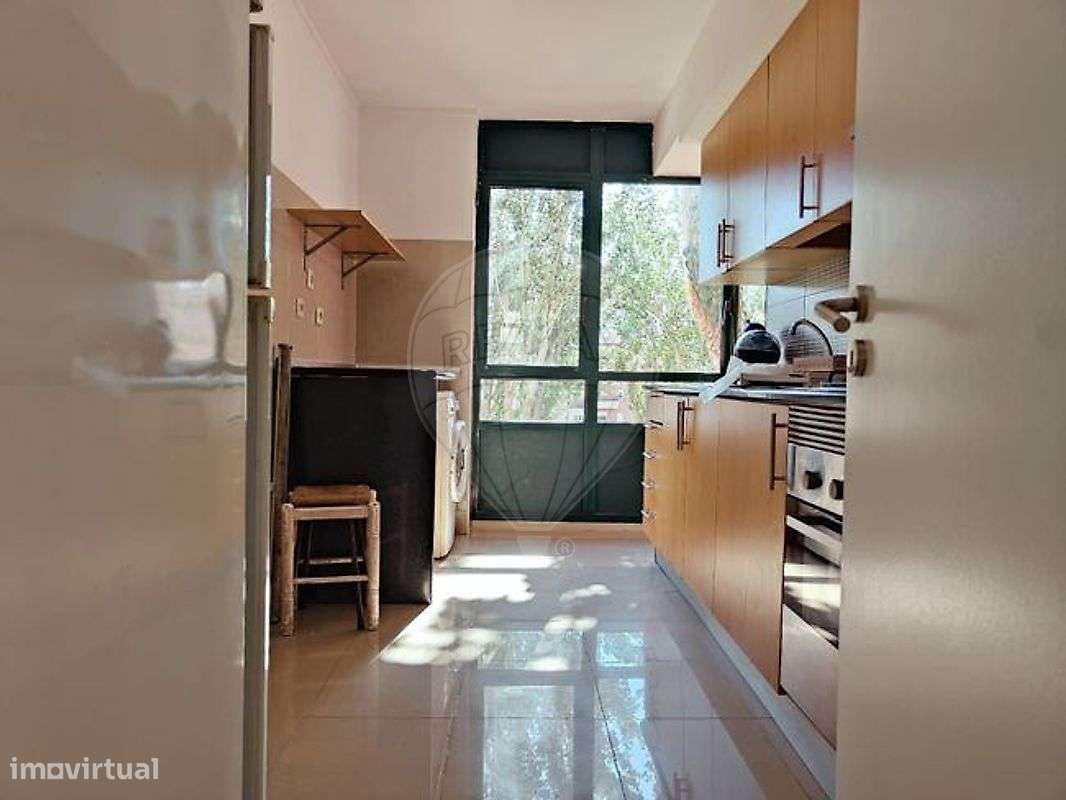 Apartamento T1 para venda - Grande imagem: 2/6