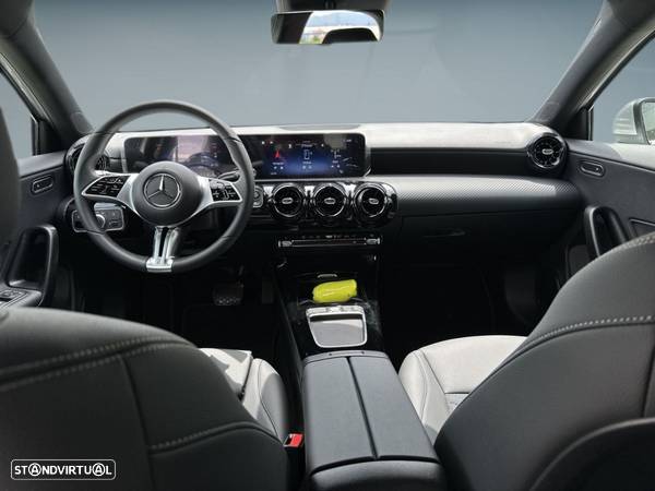 Mercedes-Benz A 180 d Style Plus Aut. - 13