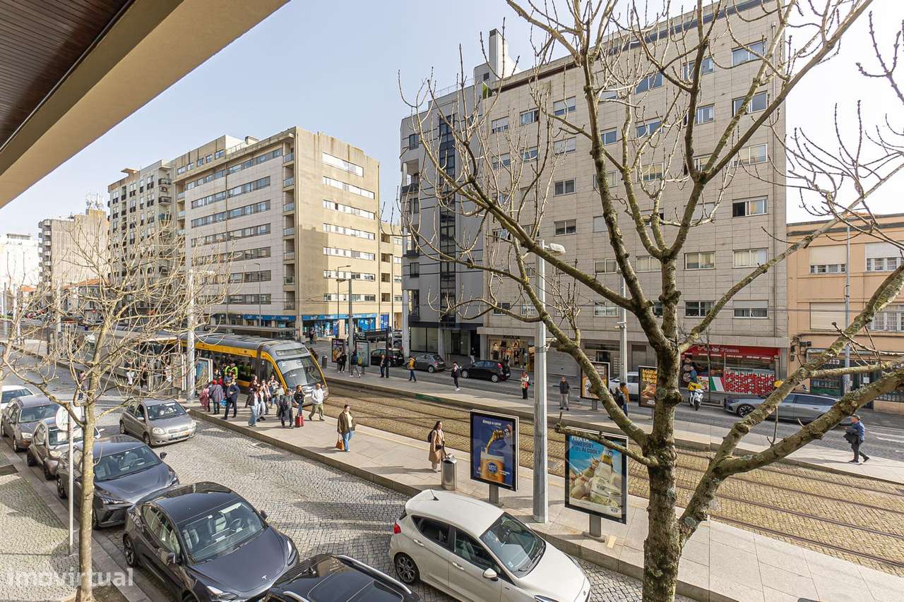 Escritório Arrendamento, 92 m² em Matosinhos Sul na Av. da República - Grande imagem: 2/22