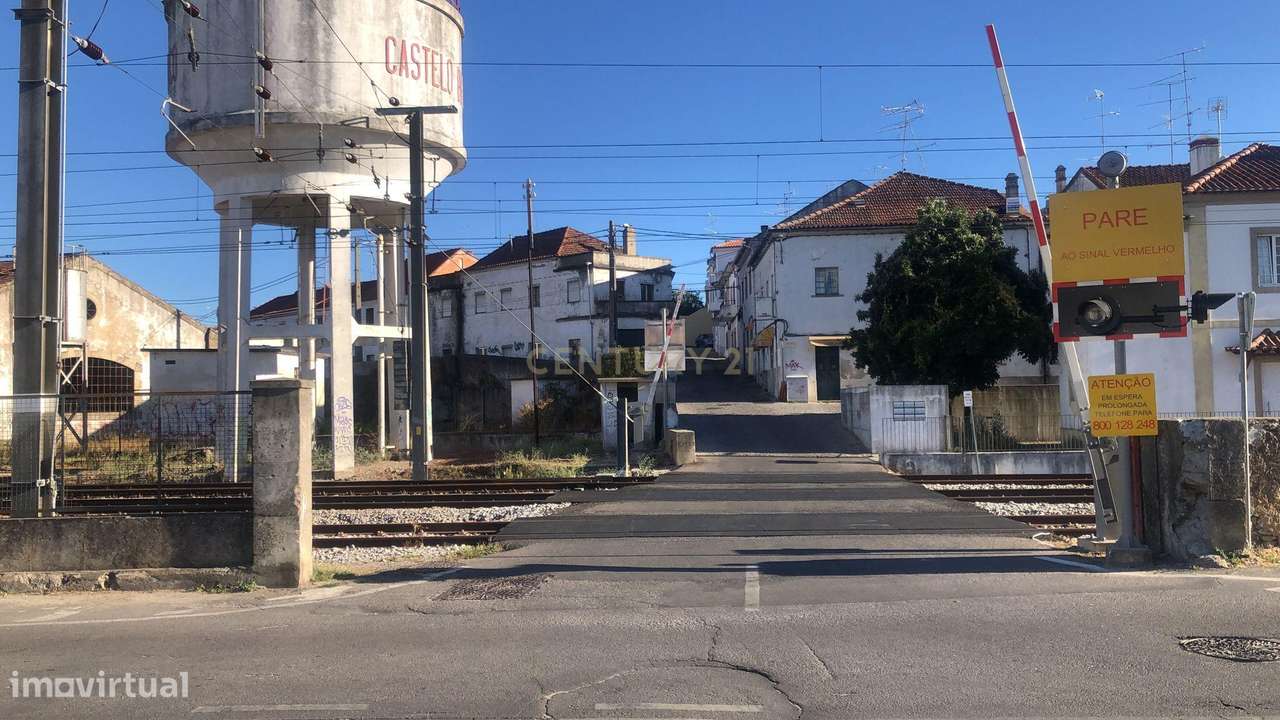 Prédio em Castelo Branco - Grande imagem: 2/17