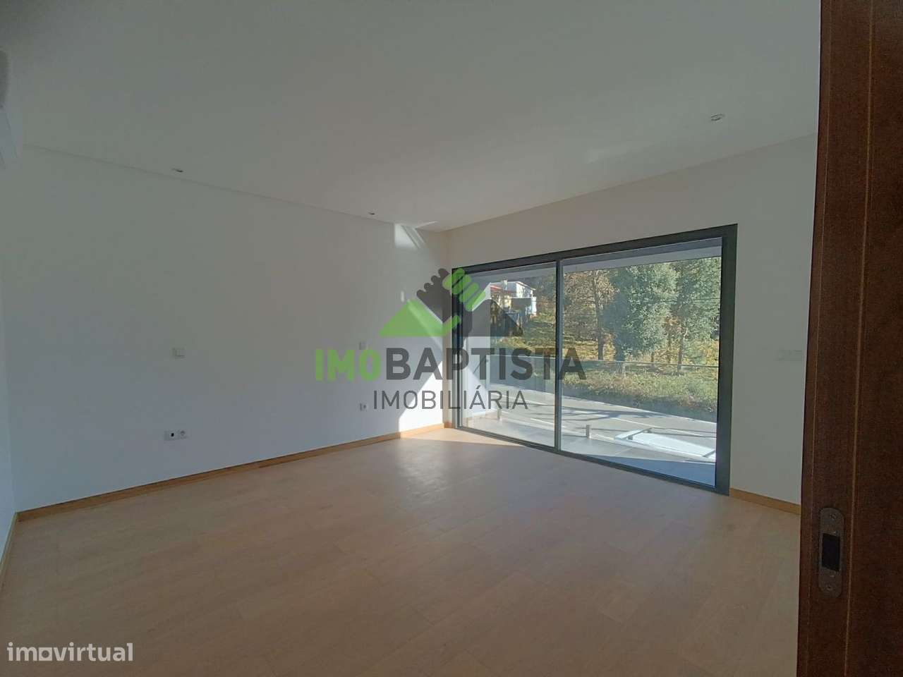 Moradia V3 Nova em Lobão-10