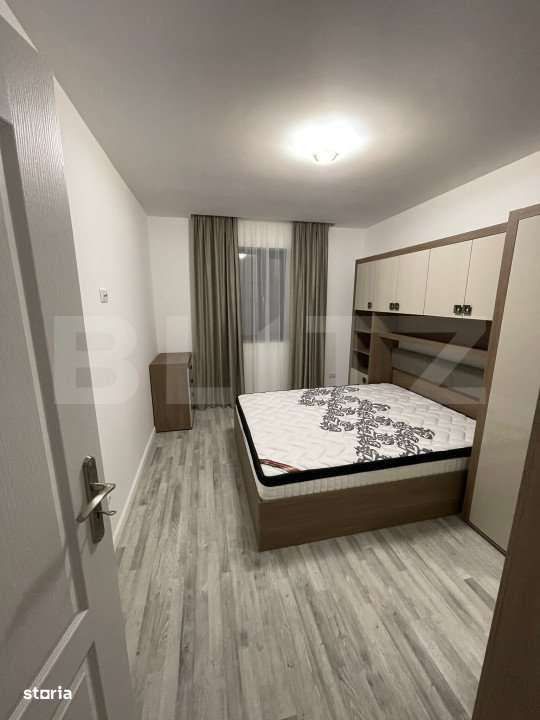 Apartament cu 3 camere, 100 mp, zona cartier 1Mai - Imagine principală: 4/13