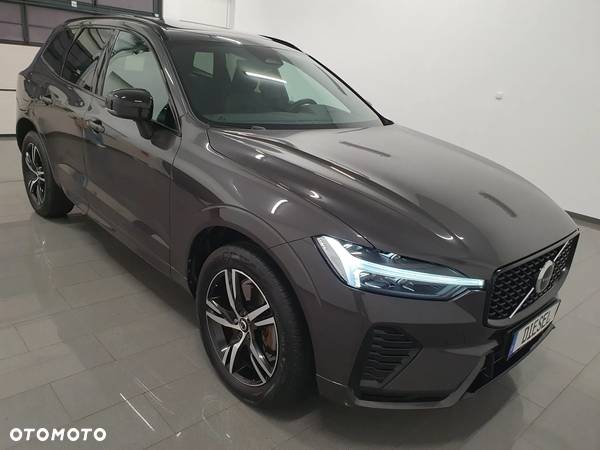 Volvo XC 60 B4 D R-Design - 30