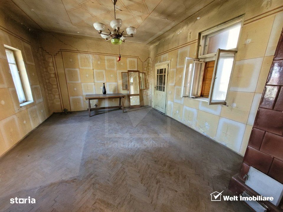 Casa alipita, 140 mp, 40 mp curte, necesita renovare, zona Traian