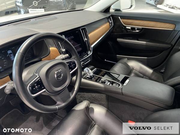 Volvo V90 - 16