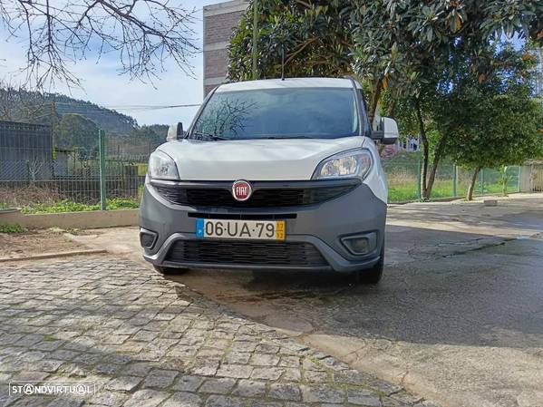 Fiat Doblo 1.6 Mtjet MAXI 3 LUGARES - 2