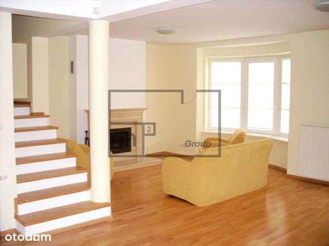 Dom, 230 m², Warszawa-0