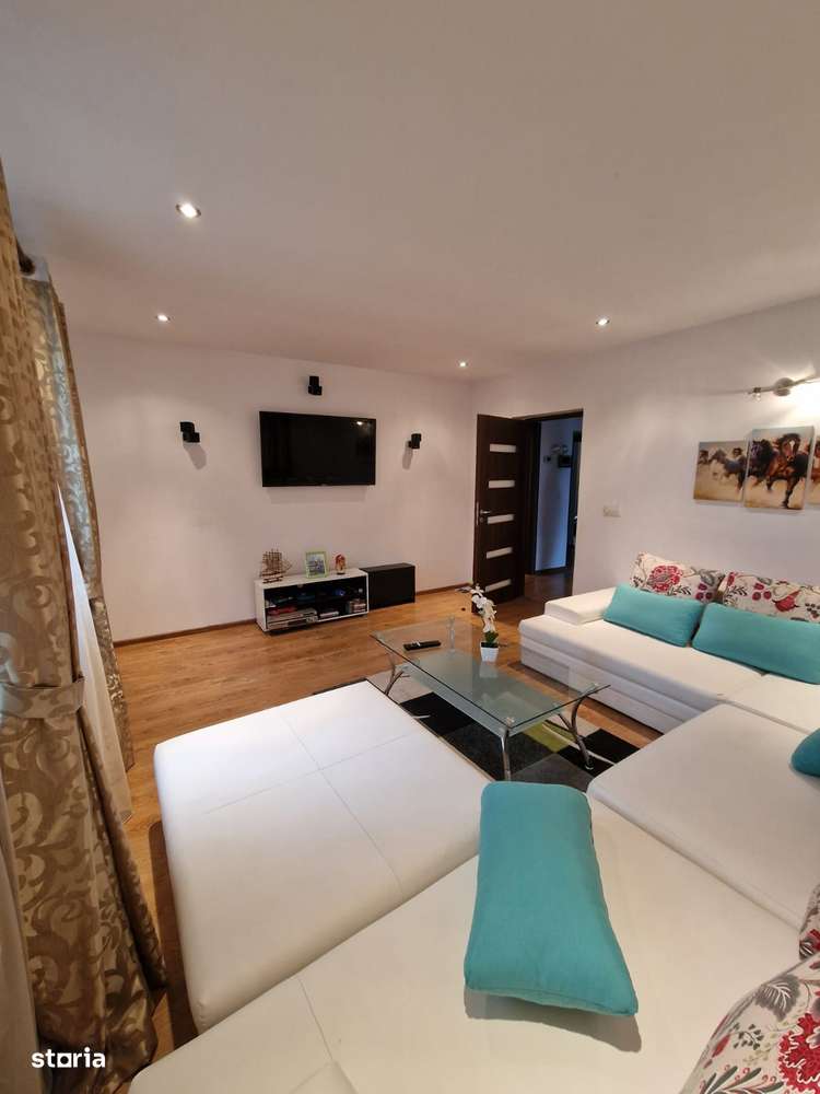 casa  197 mp, garaj, foisor, gratar, teren 870 mp la 100 m de DN 4-8