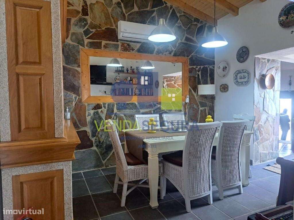 Fabulosa Moradia T5 R/C com Terraço | Pias - Grande imagem: 2/39