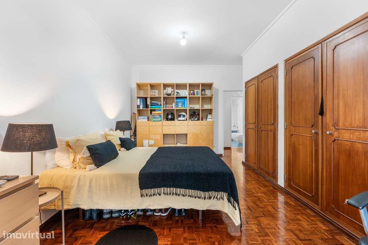 Moradia T4 com piscina, Paço de Arcos, Oeiras-18