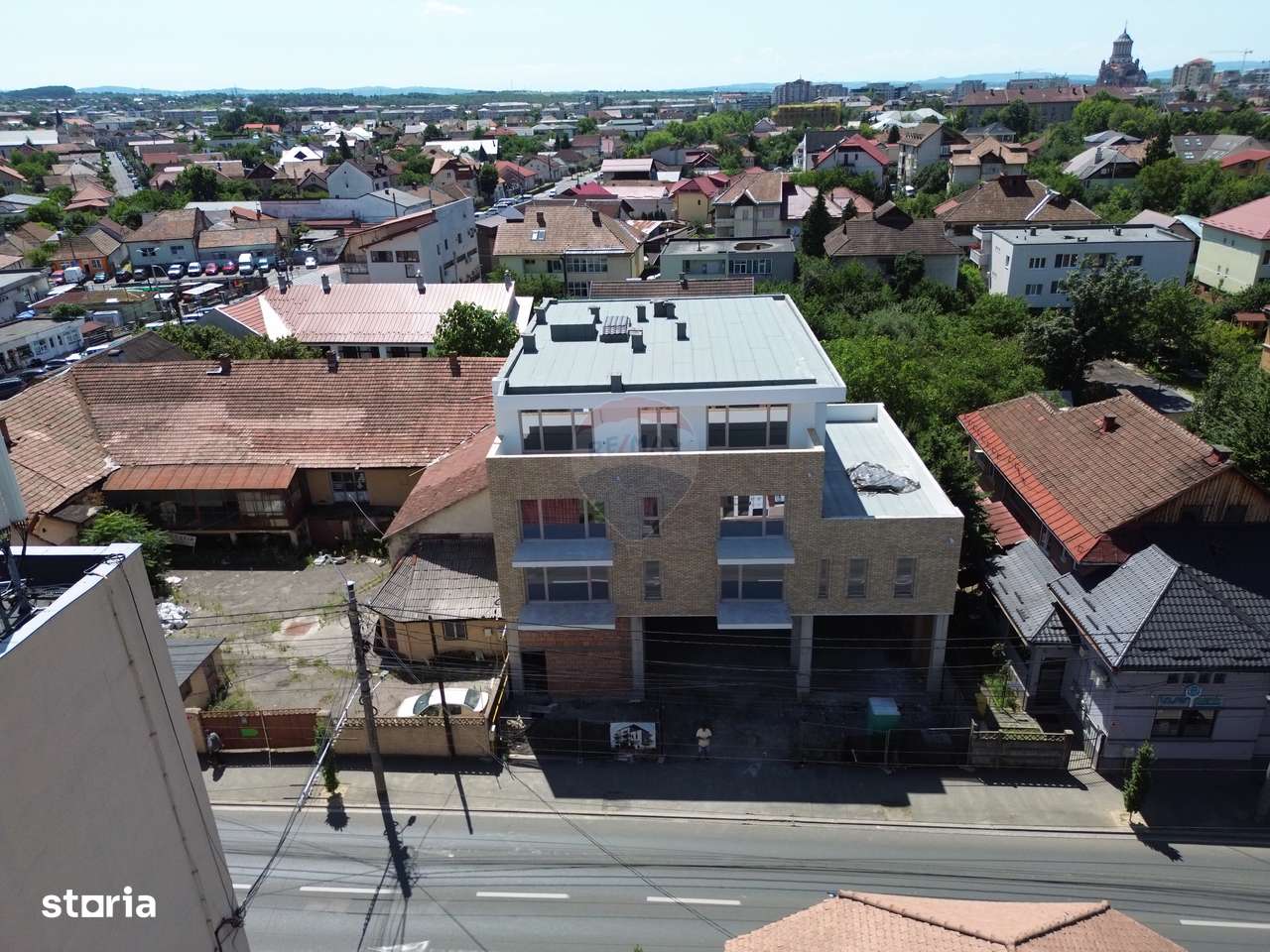 Apartament cu 2 camere de vânzare ultracentral în zona Orasul Vechi - Imagine principală: 2/20