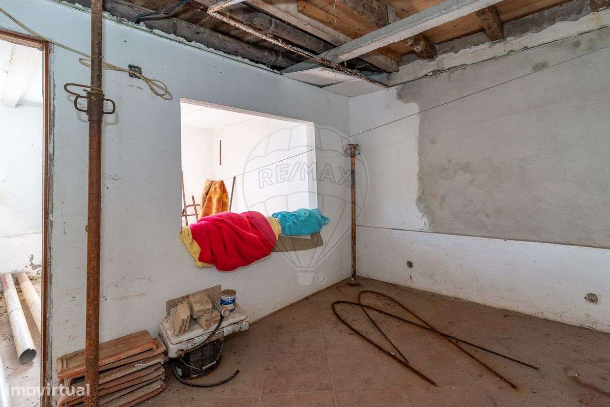 Moradia T1 para venda - Grande imagem: 5/16
