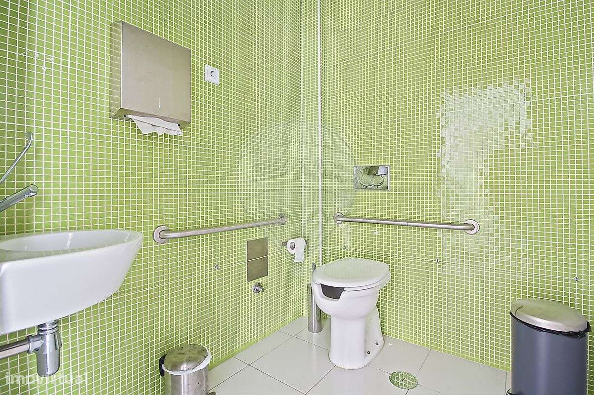 Outros - Comercial  para arrendamento - Grande imagem: 3/20