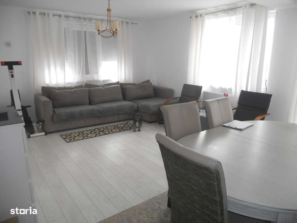 Domnesti - zona Ciutati, Foisorului Casa P+1,mobilata complet,  Com 0%-1