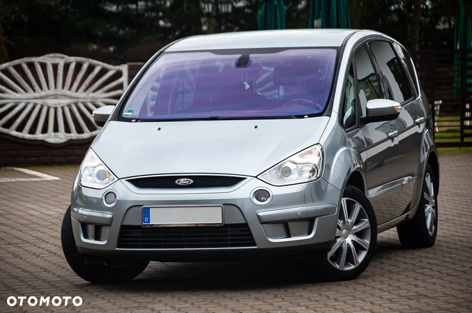 Ford S-Max 2.0 TDCi DPF Trend - 17