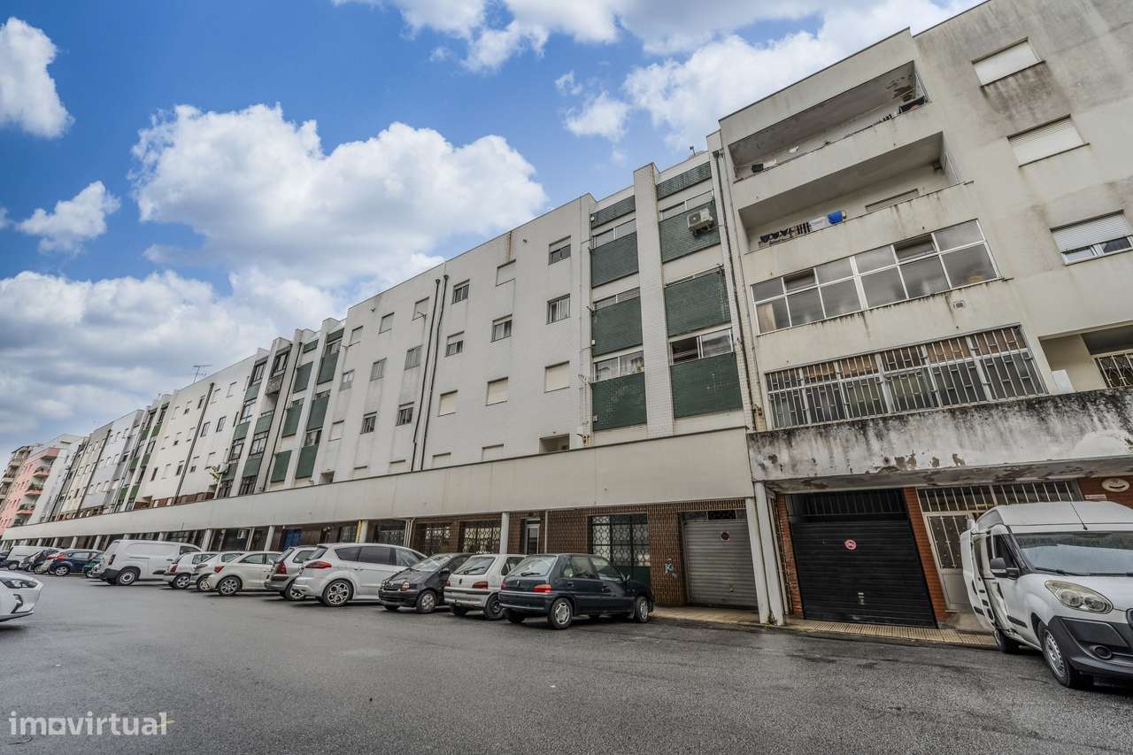 Apartamento T3 Remodelado no Centro de Braga-30