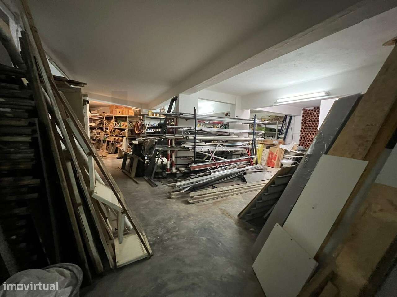 Oportunidade de Investimento: Armazém com 2 pisos Amplos - Grande imagem: 5/12