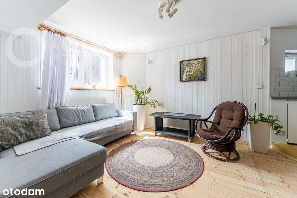 Inwestycyjny dom na Sadybie.-0