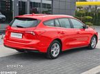 Ford Focus - 37