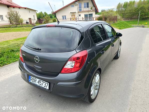 Opel Corsa 1.4 16V Sport - 12