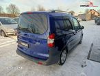 Ford Transit Courier - 4