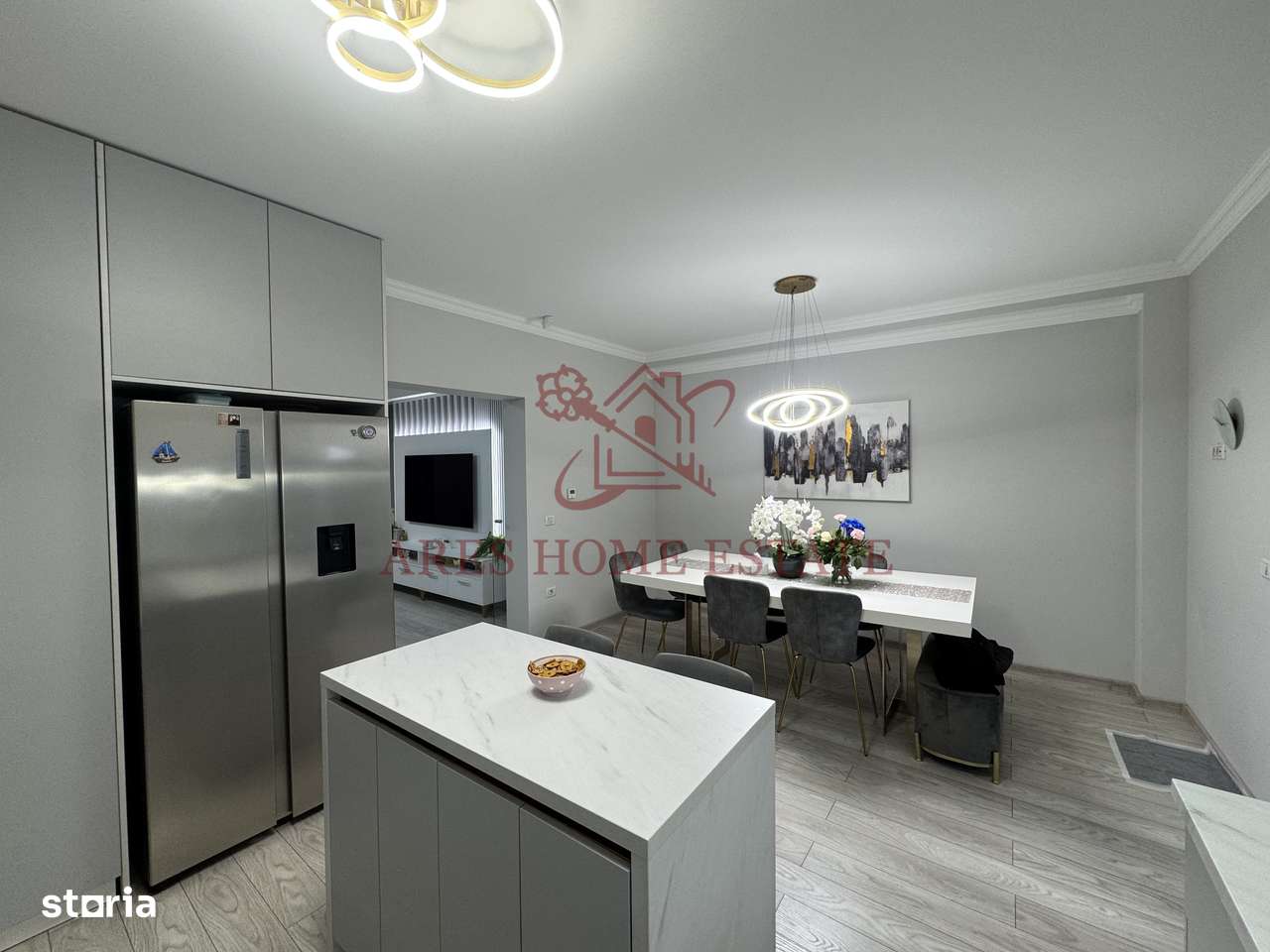 Casa in stil mediteranean, ultrafinisată 5 camere, 3 bai + curte.-5