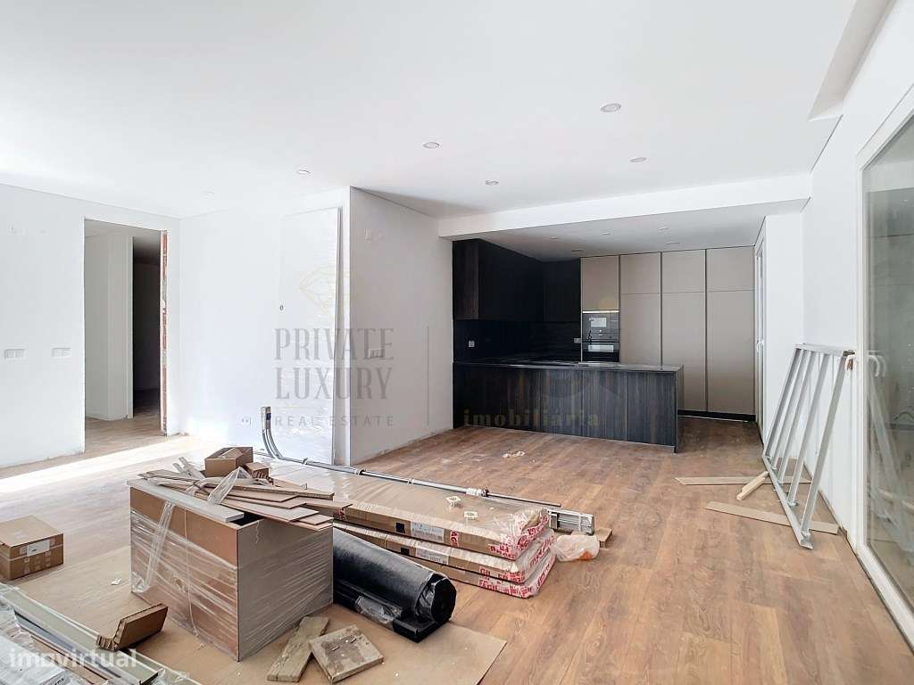 Moradia T3 | Quinta Anjo | Nova | Piscina | Isolada Térrea - Grande imagem: 4/28