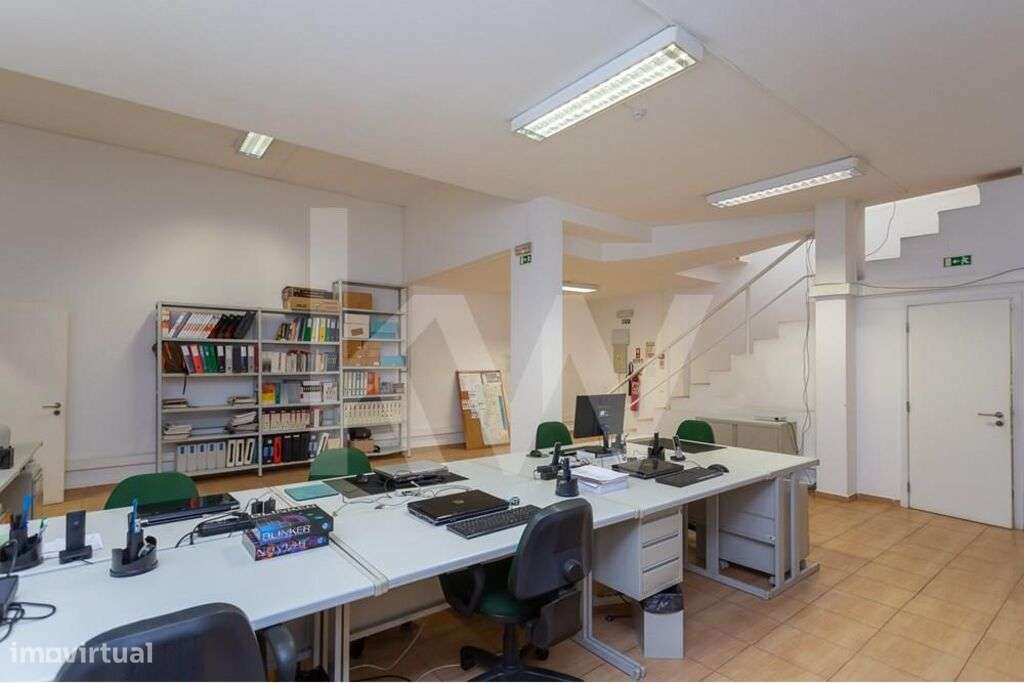 Loja com 187m2 na Falagueira / Amadora - Grande imagem: 5/23