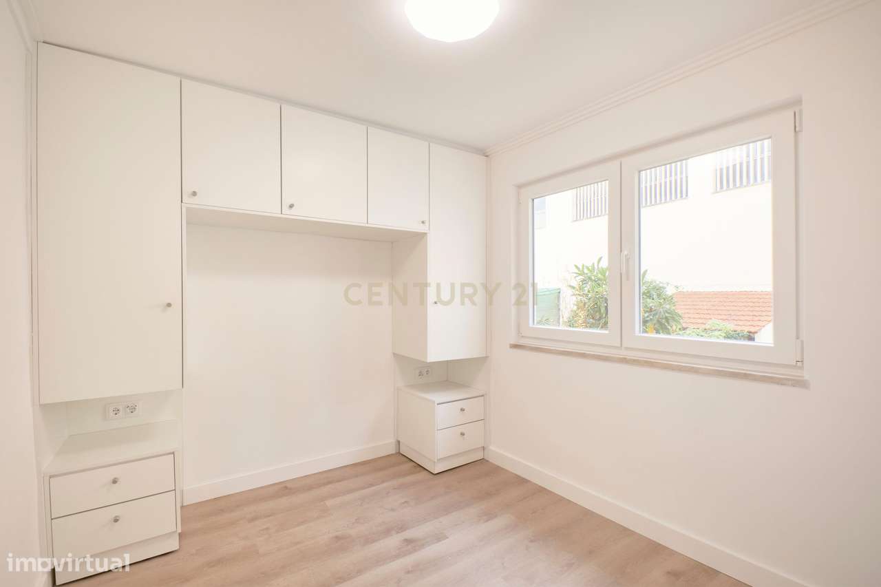 Apartamento T2 Renovado  - Graça junto à Vila Berta - Grande imagem: 4/20